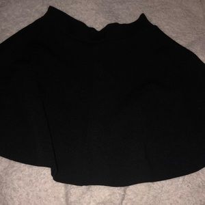 Black skate skirt